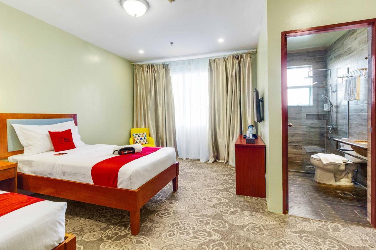 Hotel Reddoorz Premium @ Mabolo Cebu 2 Esterno foto