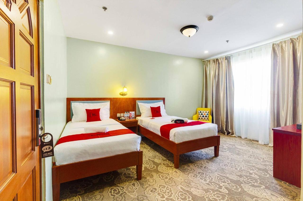 Hotel Reddoorz Premium @ Mabolo Cebu 2 Esterno foto