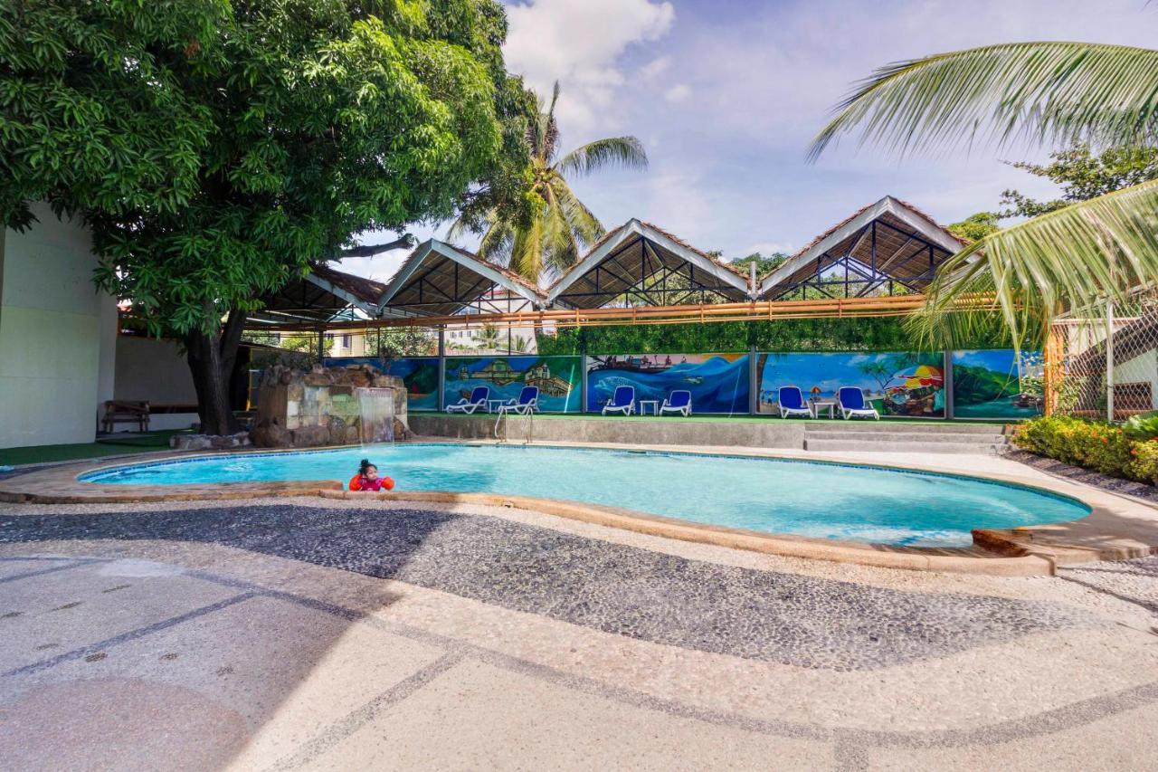 Hotel Reddoorz Premium @ Mabolo Cebu 2 Esterno foto